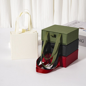 Caja de Joyería Portátil de Alta Calidad, Tipo Cartón, para Guardar Aretes, Pulseras, Collares y Anillos, con Forro de Esponja, Personalizable, en Existencia - Product Image 3