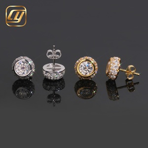 Boucles d'oreilles clous de luxe en argent 925 avec diamants Moissanite VVS taille brillant, plaqué or 18 carats, sertissage griffe, bijoux unisexe pour usage quotidien - Product Image 4