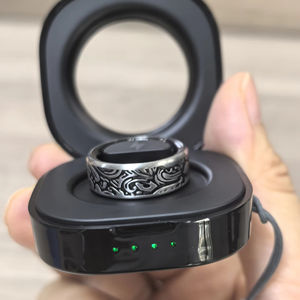 ファッションスマートリング IP68 指リング 心拍数 血中酸素 睡眠モニター ウェアラブルデバイス スポーツスマートリング 男女兼用 - Product Image 1