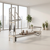 Machine de Pilates Reformer Multifonctionnelle 2-en-1 avec Lit de Base et Tour Trapèze, Équipement de Yoga pour Entraînement Complet à Domicile et en Studio