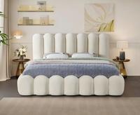 Lit capitonné de luxe moderne en tissu doux, design tufté, cadre de lit rembourré, taille King ou Queen