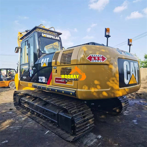 Excavatrice sur chenilles d'occasion CAT 323D2L de haute qualité, équipement de construction lourd, similaire aux séries Caterpillar D. - Product Image 3