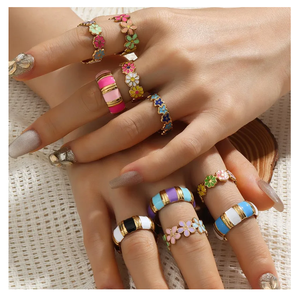 Joyería para mujer, anillo de moda, joyería chapada en oro de 18 quilates, gota de aceite de acero inoxidable, anillo de flor diario para mujer, accesorios - Product Image 5