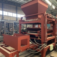 Équipement de production de blocs de ciment hydrauliques 5-15 pour la construction