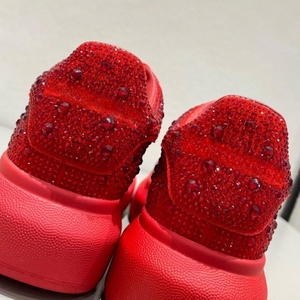 Chaussures décontractées de luxe neuves de haute qualité en diamant rouge, semelle épaisse, mode, bout rond, chaussures de sport, chaussures de mariage pour femme en diamant - Product Image 4