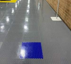 Dalles de revêtement en PVC anti-statique, résistantes à l'usure, 50x50cm, 6mm, modernes, imperméables pour <span class=keywords><strong>garage</strong></span> et abri - Product Image 1