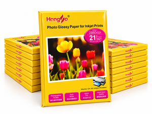Popolare Carta Fotografica Lucida A4 per Stampe a Getto d'Inchiostro, 180gsm 21 Fogli Carta Fotografica Bianca Pura in Confezione Convenienza - Product Image 1