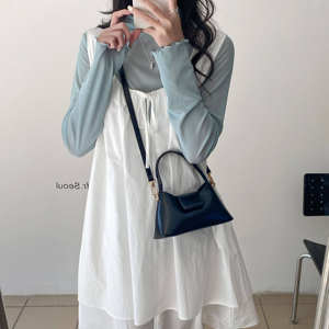 Mini shiny PU leather <b>top</b> handle handbag with double carrying crossbody bag - Product Image 5