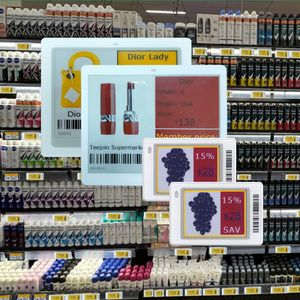 Etiqueta de Precio Digital ESL con Pantalla de Tinta Electrónica de 1.8 Pulgadas, Etiqueta Electrónica Inteligente para Estantes, Etiqueta de Precio Personalizada para Lencería, Marco Promocional ESL, Fábrica OEM - Product Image 1