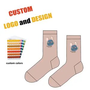 Penjualan laris kaus kaki kru katun pola OEM kustom kaus kaki buatan kustom desain kaus kaki sendiri