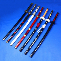 20 modèles d'épées d'anime très vendues, épées en bois de bambou, accessoires de cosplay Luffy Zoro, armes et armes réalistes