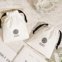 Vente en gros OEM Sac à cordon écologique en coton et lin Logo personnalisé imprimé Cadeau parfum cosmétique Pochette anti-poussière en coton