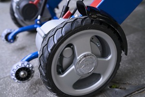 2021 nouvelle conception la <span class=keywords><strong>plus</strong></span> populaire pour les handicapés en <span class=keywords><strong>fauteuil</strong></span> <span class=keywords><strong>roulant</strong></span> <span class=keywords><strong>électrique</strong></span> <span class=keywords><strong>léger</strong></span> - Product Image 4