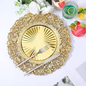 Platos y Bajoplatos de Plástico Dorados de 13 y 15 Pulgadas para Decoración de Bodas y Restaurantes - Product Image 3