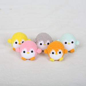 Llavero de Peluche de Pingüino Mini Hecho a Mano de Alta Calidad, Llavero de Animal Suave y Adorable, Accesorio para Coche, Regalos para Niños - Product Image 5