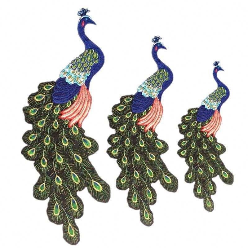 Peacock Bird Iron-On Embroidered Patch - Vibrant Sew-On Applique For Clothing, Vests & Outdoor Gear
