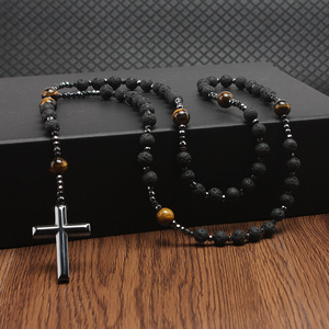 Cuentas de roca de lava volcánica Natural, collares de Rosario de Cristo católico, collar con colgante de Cruz de hematita para hombres - Product Image 1