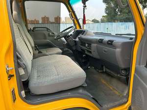 Used ISUZU 4T Diesel Manual <b>Flatbed</b> Towing Wrecker <b>Truck</b> for Vehicle Rescue - Product Image 3
