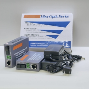 Hot Popular Megabit Transceiver 10/100Mbps 1SC+1RJ45 Fiber Optic Ethernet Converter for <b>IP</b> <b>Camera</b> - Product Image 4