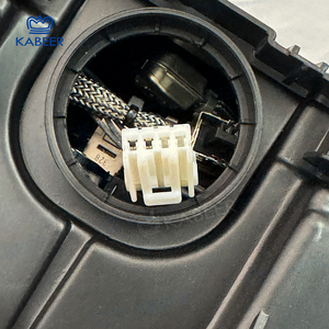 Phares adaptés à l'<span class=keywords><strong>Audi</strong></span> <span class=keywords><strong>A4</strong></span> B8.5 Facelift 2012-2015, barre de feux de jour à <span class=keywords><strong>LED</strong></span>, design xénon, LHD, remplacement des feux d'origine. - Product Image 5