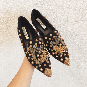 Nuevos <span class=keywords><strong>mocasines</strong></span> versátiles <span class=keywords><strong>de</strong></span> verano para <span class=keywords><strong>mujer</strong></span>, zapatos planos con remaches puntiagudos, zapatillas <span class=keywords><strong>de</strong></span> tacón bajo <span class=keywords><strong>de</strong></span> Mula, zapatos adornados para invitados <span class=keywords><strong>de</strong></span> boda - Product Image 2