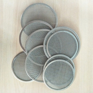 Disque filtrant en maille de fil d'acier inoxydable avec écran tissé rond en métal plissé pour la filtration industrielle - Product Image 3