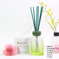 Bouteille diffuseur vide en verre givré de 150 ml pour parfum, aromathérapie, recharge de parfum, avec emballage et bâtonnets