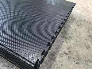 Tapis en caoutchouc alvéolés pour élevages de porcs, vaches et <span class=keywords><strong>chevaux</strong></span> – Confort supérieur, fonction antidérapante, épaisseur 20 mm, découpe sur mesure - Product Image 5
