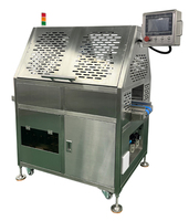 Machine d'emballage automatique instantanée pour barquettes alimentaires pré-marquées avec étiquettes pré-collées, emballage automatique par enfilage pour conteneurs