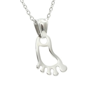 <b>Small</b> Foot-Shaped Pendant <b>Necklace</b> Stainless Steel Unisex Gift Fashionable Silver White Geometric Design - Product Image 5