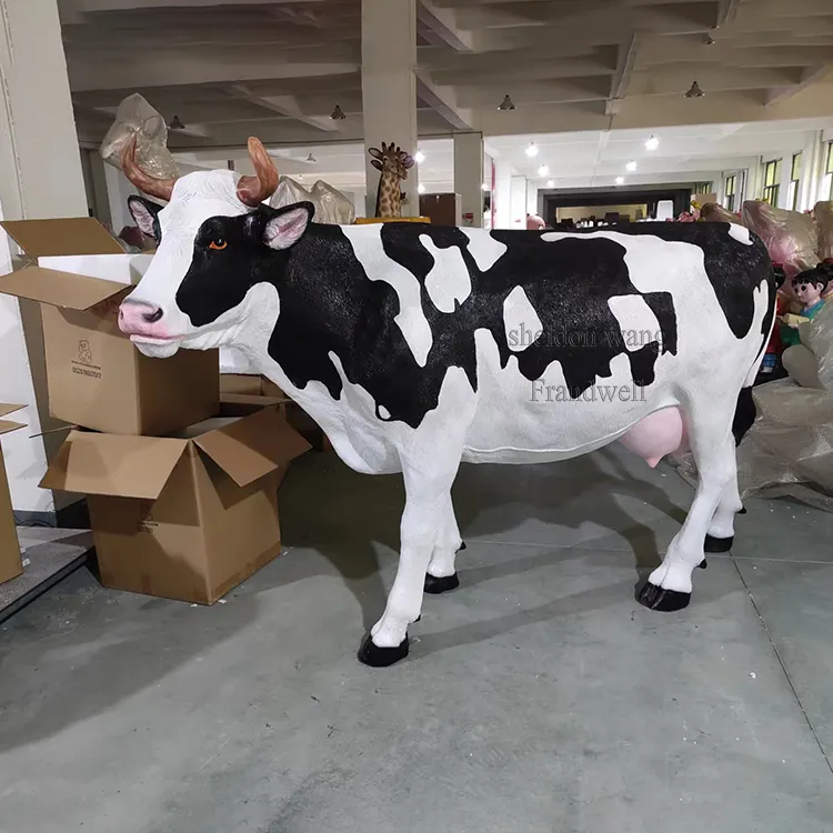 support OEM 4 5 6 ft real cow statue for sale/ europe cows garden figures sculpture/ garden farm cattle cow props
