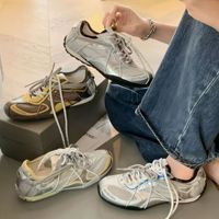 Chaussures de sport pour femme, nouvelle collection, polyvalentes, respirantes, décontractées, avec empiècements en maille argentée, à lacets, rehaussantes