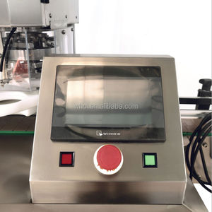 Machine automatique de sertissage de canettes de jus de bière alimentaire Machine de bouchage de canettes de bocal en verre - Product Image 5