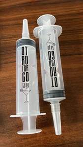 Seringues en plastique de 1.5 oz avec couvercles, récipients moyens parfaits pour les verres à liqueur en plastique - Product Image 6