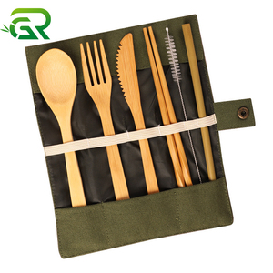 Eco Friendly <span class=keywords><strong>posate</strong></span> di bere paglia di legno coltello bacchette riutilizzabili di bambù <span class=keywords><strong>posate</strong></span> Set da viaggio con borsa logo personalizzato - Product Image 6