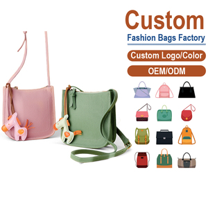 Full-Grain <b>Leather</b> Crossbody Bag with Horse Charm, OEM/ODM Custom Factory, Women's Casual Shoulder Bag - Product Image 1