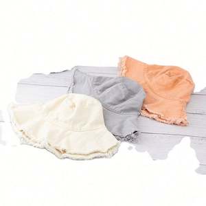 Chapeau Bob Femme Tendance Été en Coton Lavé, Personnalisable avec Logo, Couleur Unie, Pliable, Bord Effiloché, Vente en Gros - Product Image 6