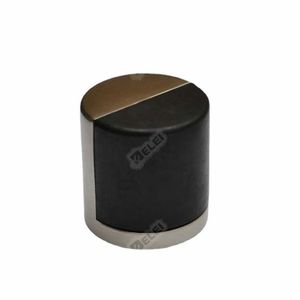 Butée de porte Delei en alliage de zinc 40x40mm, fixation au sol, design moderne et épuré, finition nickel sablé - Product Image 1