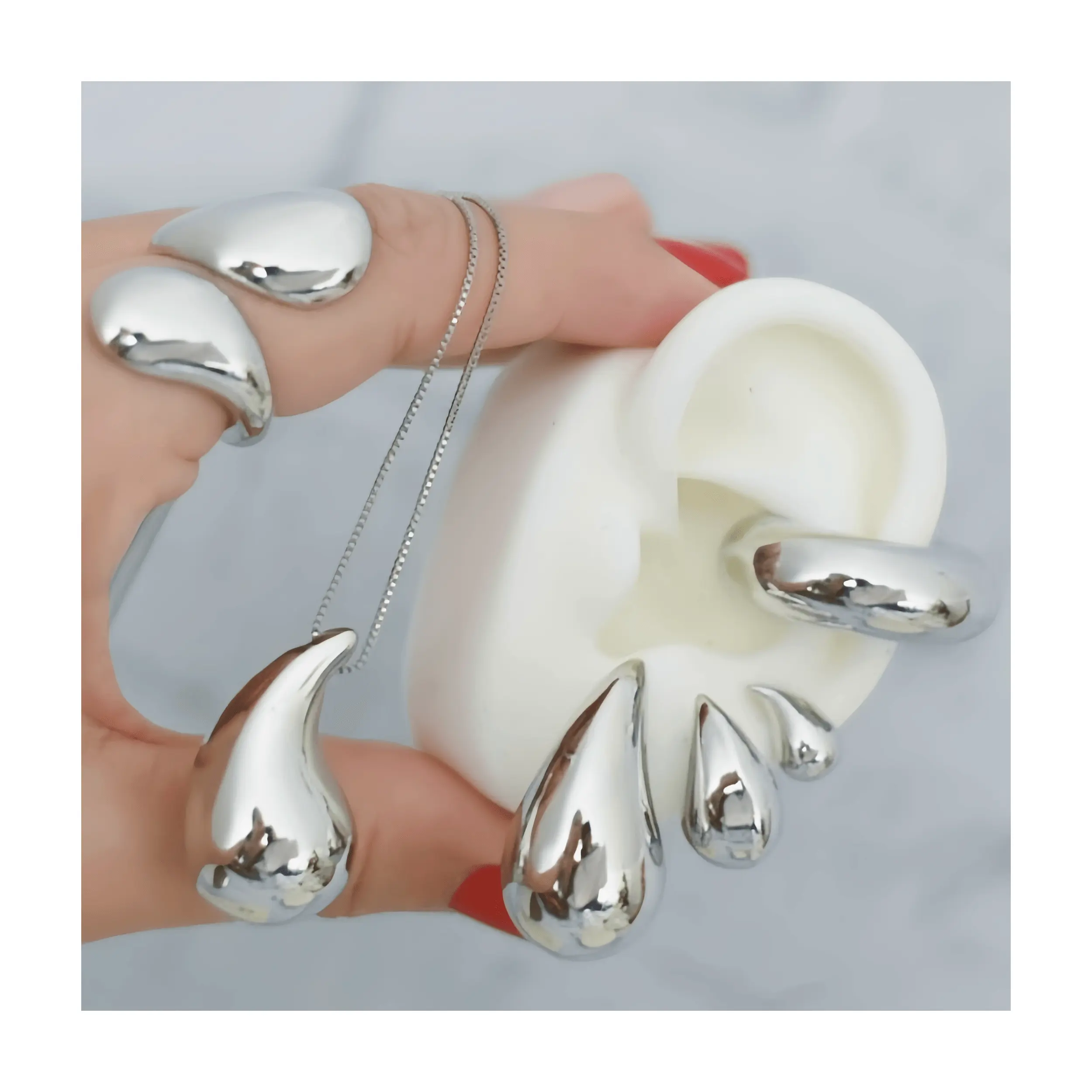 Vente en gros de boucles d'oreilles collier en forme de larme parure cuivre avec collier plaqué argent 925 Clip On Ear ensemble de bijoux de mode pour hommes femmes