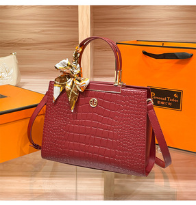 New Fashion Designer Crossbody Bags High Quality PU Leather <b>Shoulder</b> Messenger Bag Casual Totes Luxury Women Handbags and Purses - Product Image 3