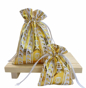 Bolsas de Tela Personalizadas con Cordón para Regalos de Navidad, Bolsas de Papá Noel para Joyería, Dulces y Regalos de Fiesta - Product Image 4