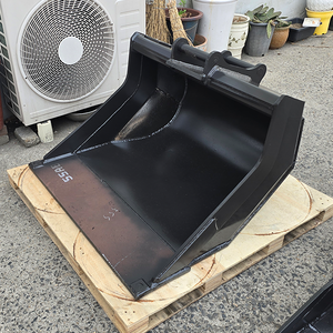 Cucharón Nivelador para Excavadora con Laterales Angulados, Fondo Plano Ancho, Acero Resistente al Desgaste para Modelado de Taludes, Nivelación y Contorno - Product Image 4