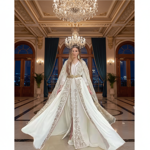 Kaftan élégant de style marocain vintage, tissu satiné de qualité supérieure, embellissements luxueux, coupe décontractée, robe confortable - Product Image 3