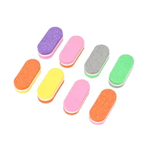 Vente en gros de lime à ongles pour doigt grain 100/180 coloré outils pour ongles OEM de haute qualité Offre Spéciale de manucure mini lime à ongles mini blocs tampons