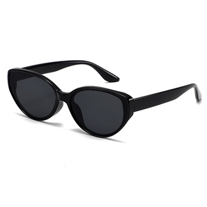 Cat Eye Sunglasses For Women Black PC <b>Frame</b> UV400 Polarized Lens Fashion Sun Protection Travel Driving Party - Product Image 4