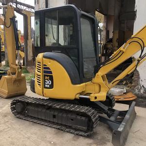 Mini-excavatrice Komatsu PC30 d'occasion, 3 tonnes, d'origine japonaise, excavatrice sur chenilles, bon état, faible nombre d'heures de travail, en stock - Product Image 3