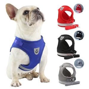 Venda quente Novo Cão Trela De Segurança <span class=keywords><strong>Harness</strong></span> Vest pet colete arnês Pet Chest Strap Reflective Dog <span class=keywords><strong>Harness</strong></span> - Product Image 1