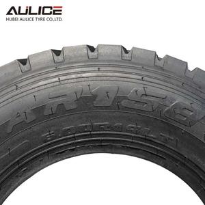 ยางรถบรรทุกขนาดเล็ก ดีไซน์ใหม่ ยี่ห้อแบรนด์ดัง 6.00R13 6.00R14 6.00R15 สำหรับรถบรรทุกขนาดเล็กและรถบัส - Product Image 3