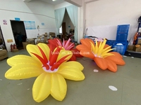 Fleur gonflable colorée pour Alice au pays des merveilles accessoires de fleur de lumière LED gonflables pour la décoration de scène