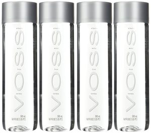 Bouteille d'<span class=keywords><strong>eau</strong></span> en verre <span class=keywords><strong>Voss</strong></span> personnalisée avec logo, vide, 500 ml, cylindre à côtés droits, pour <span class=keywords><strong>eau</strong></span> gazeuse ou <span class=keywords><strong>minérale</strong></span>, avec bouchon - Product Image 3